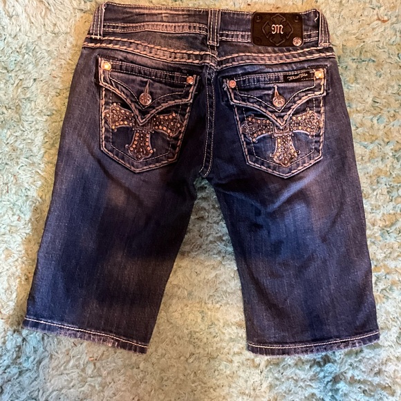 MISS ME Denim Shorts Size 26; 2 Juniors - Picture 2 of 4